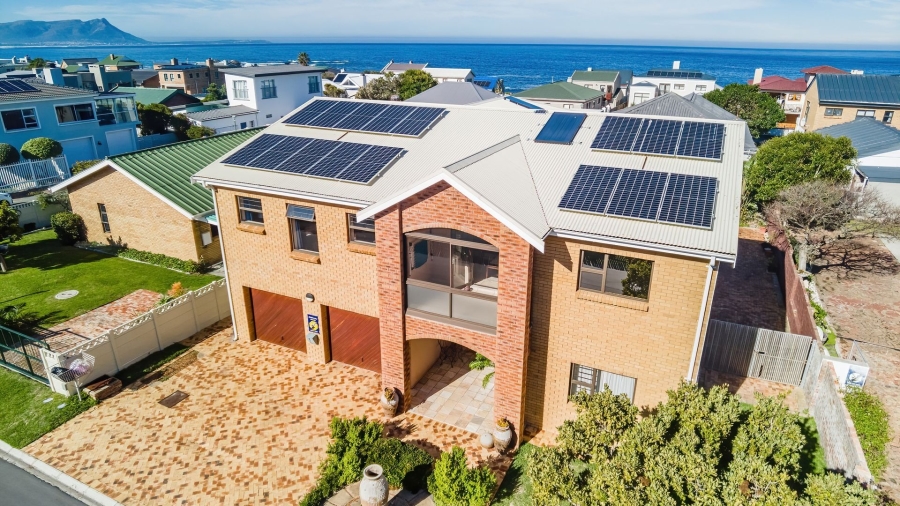 3 Bedroom Property for Sale in Kleinmond Western Cape